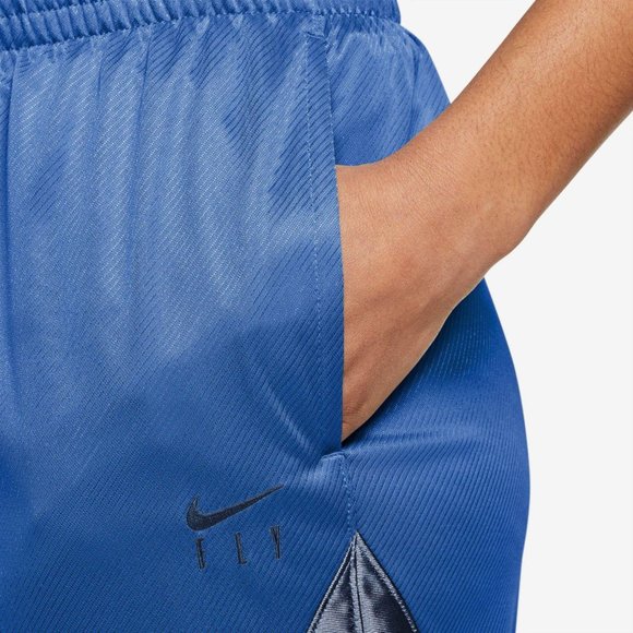 NWT Nike Women's Dri-FIT ISoFly Basketball Shorts - Picture 5 of 5